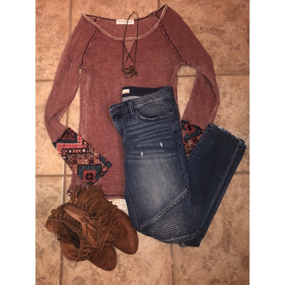 ✌🏽Boho Off The Shoulder Top✌🏽